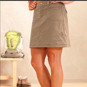 Athleta Active Khaki Skort Skirt Hiking 12P 12 P